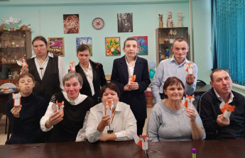 Уникальный лисенок